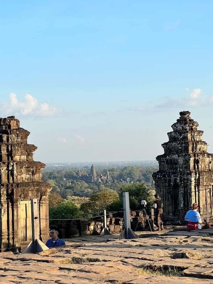 <a style=color:#033991;font-size:13px href=/view?user=472299836 class=useridenl title=userid><img class=viewImageUserPro src=/Media/firstimg/472299836.jpeg alt=userpro>472299836</a><div style=font-size:13px;padding-bottom:.5rem;>Monday, January 15, 2024 8:34:00 PM. Code: 91737</div><div class=imgdescri>Bakheng mountain</div>